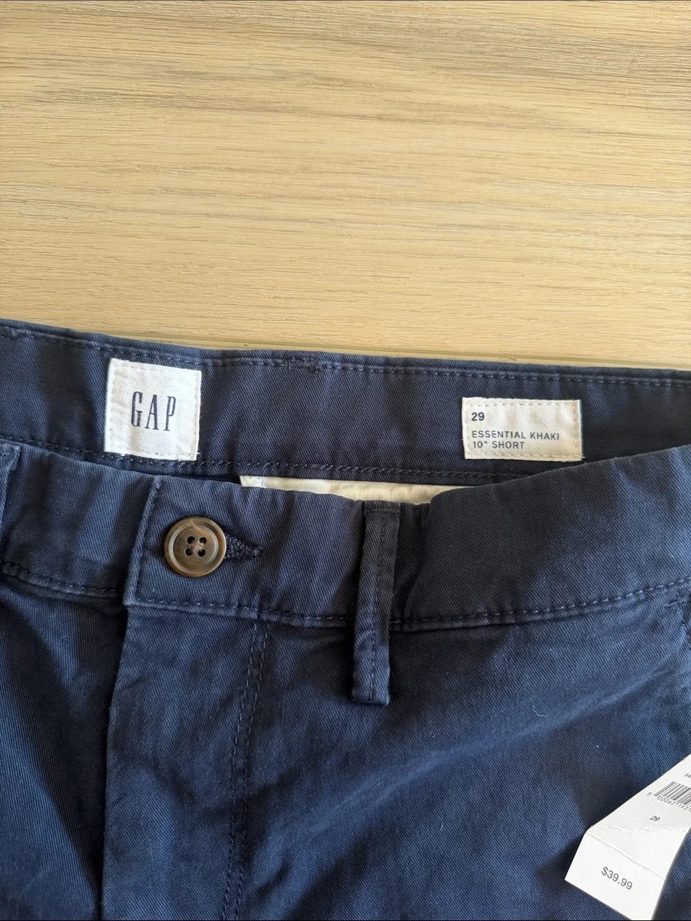 GAP Men’s Navy Flat-Front Chino Shorts